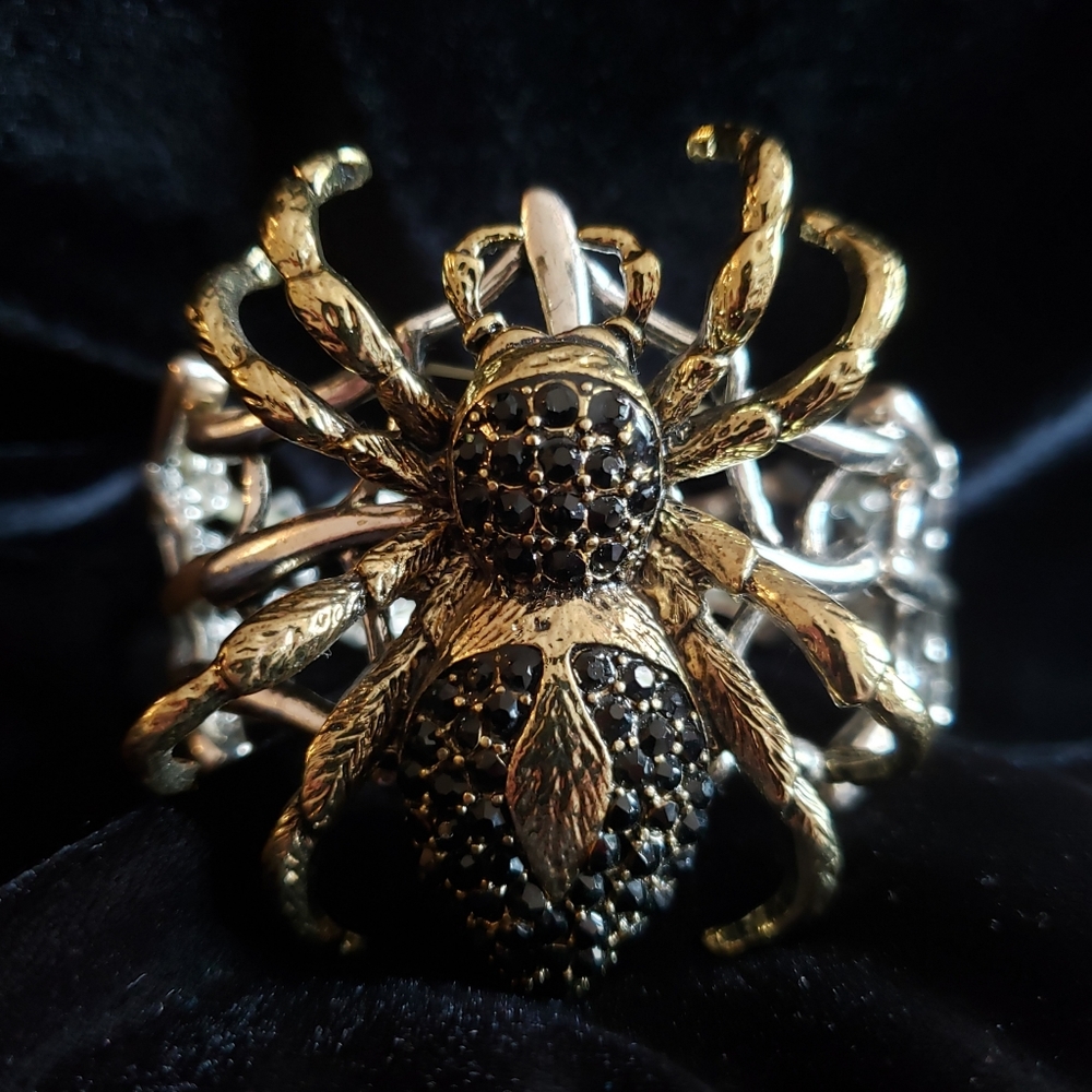 Gorgeous Vintage Spider Bracelet 🕷️🖤